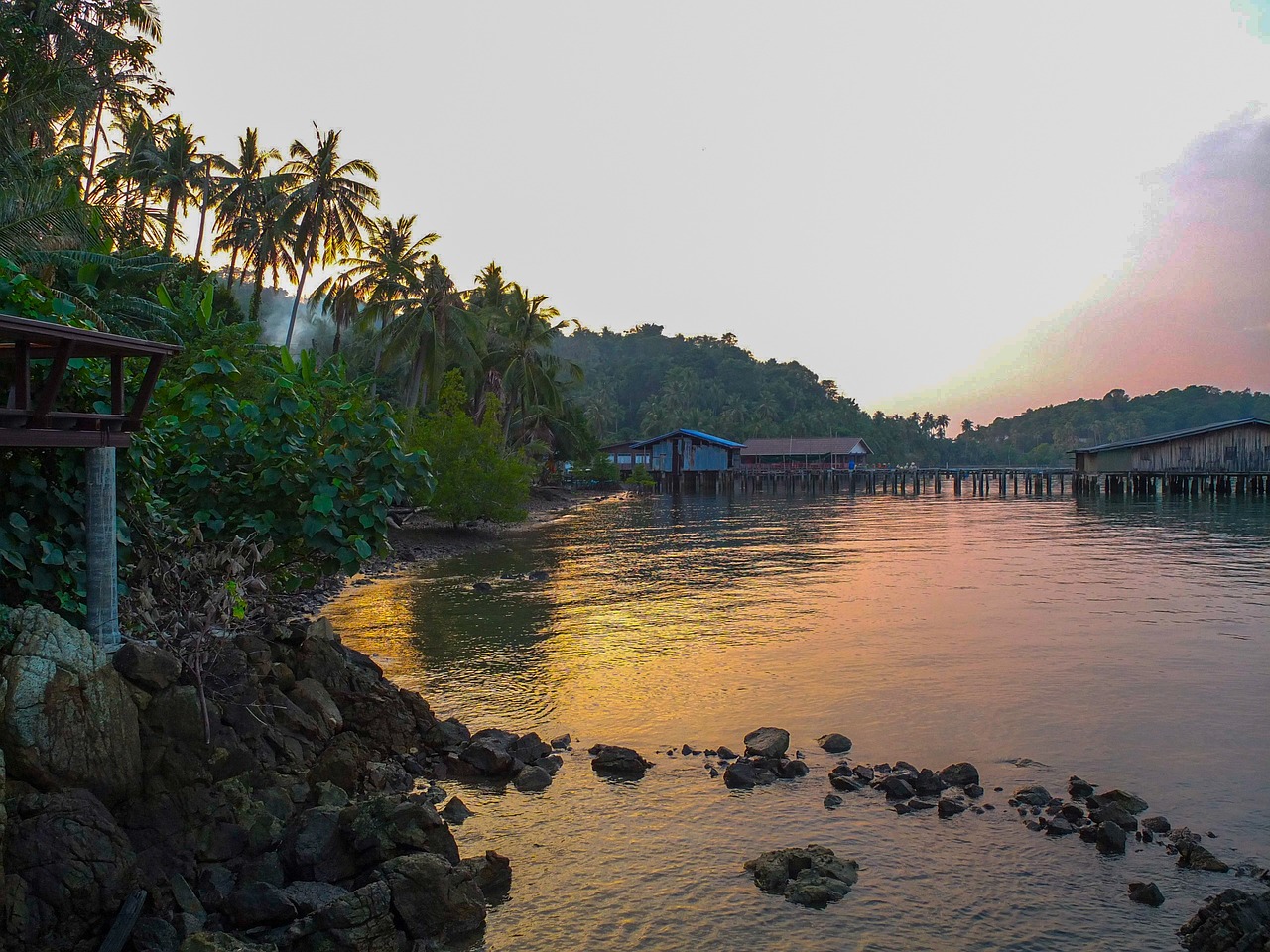 Avventura Tropicale a Koh Chang: Santuari della Natura e Gustosi Sapori